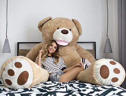 Big plush teddy bears